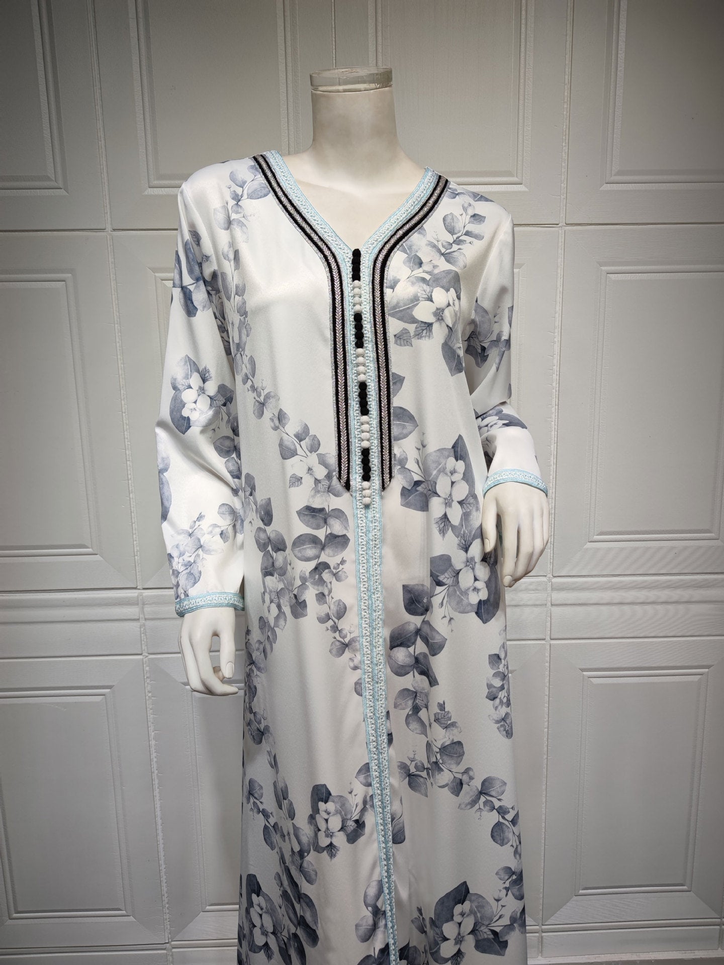 Habiba robe