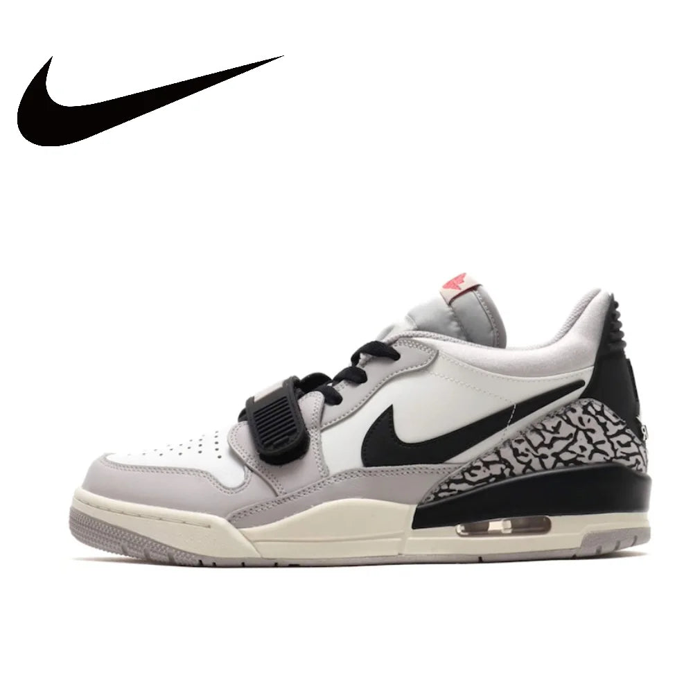 Nike AIR JORDAN LEGACY 312